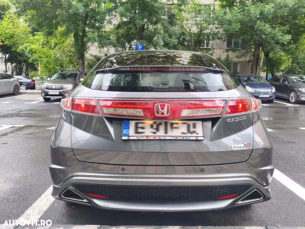 Honda Civic - 4