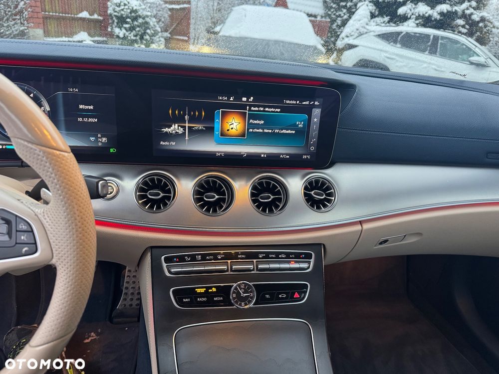 Mercedes-Benz Klasa E 220 d 9G-TRONIC - 14