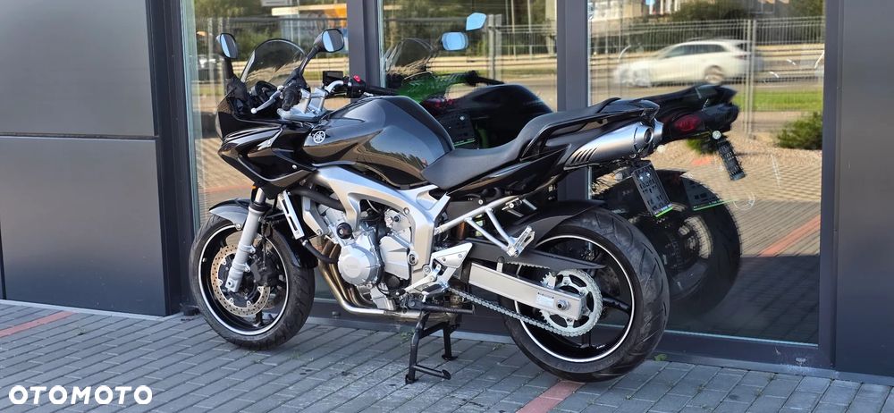 Yamaha FZ6 - 27
