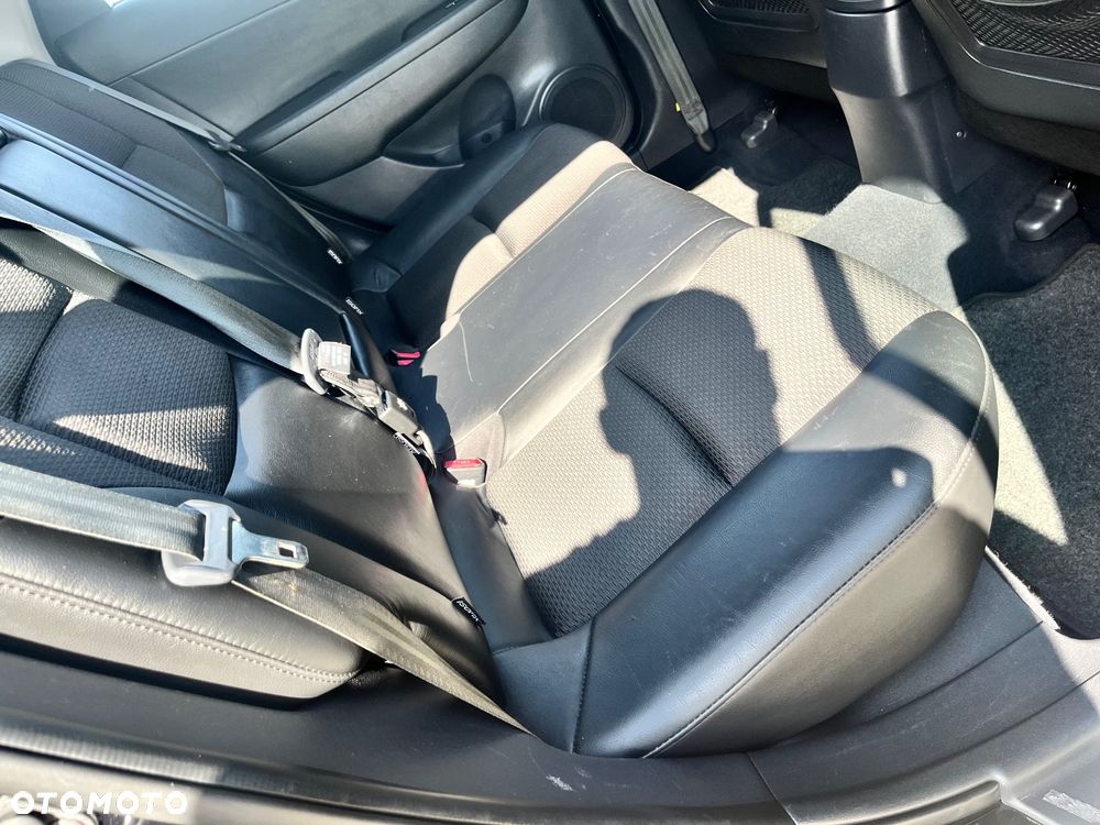 Hyundai i30 2.0 Premium - 17