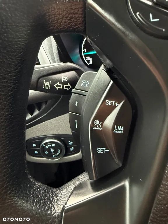 Ford Tourneo Connect Grand - 20