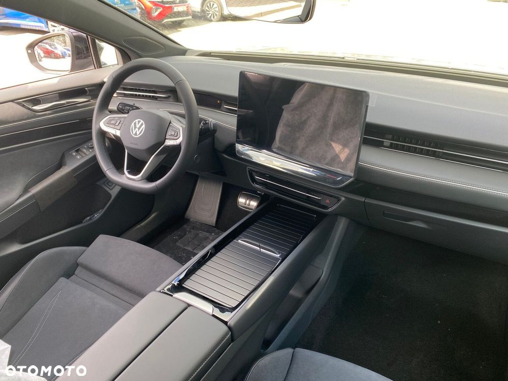 Volkswagen ID.7 77kWh Pro Plus - 12