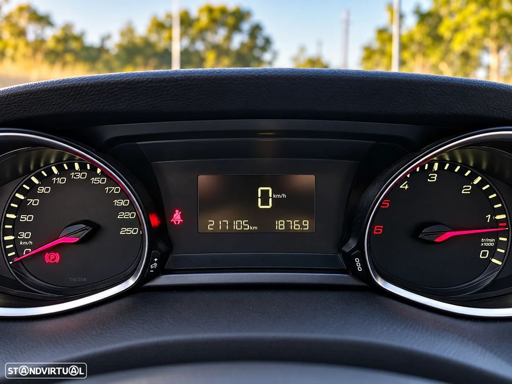 Peugeot 308 SW - 5