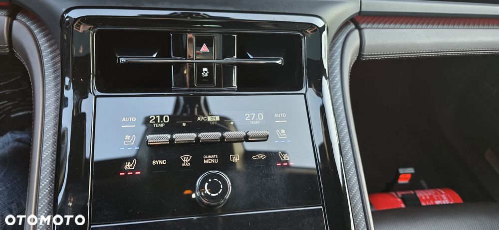 Porsche Panamera 4 E-Hybrid - 13