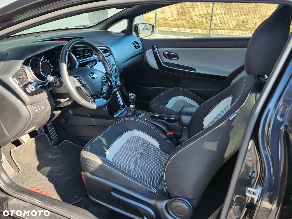 Kia Ceed 1.6 CRDi Spirit - 21