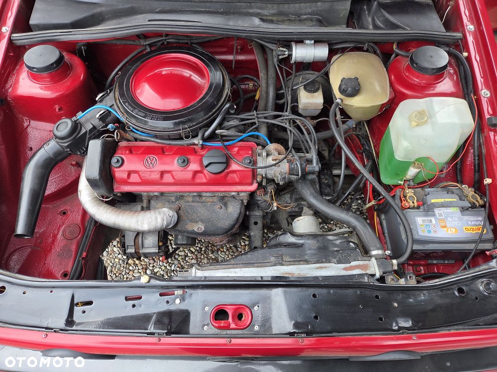 Volkswagen Golf - 8