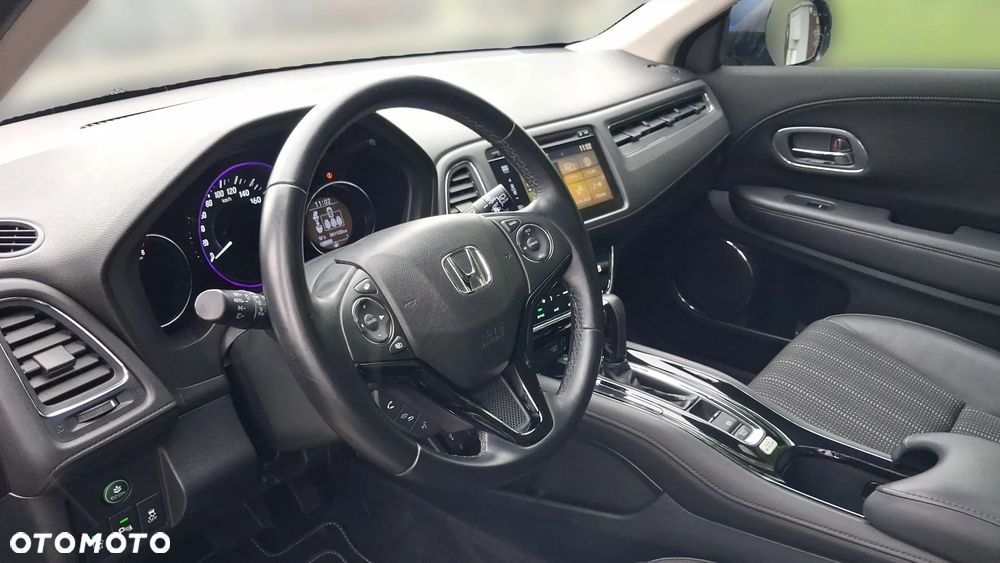 Honda HR-V 1.5 Executive (ADAS) CVT - 24