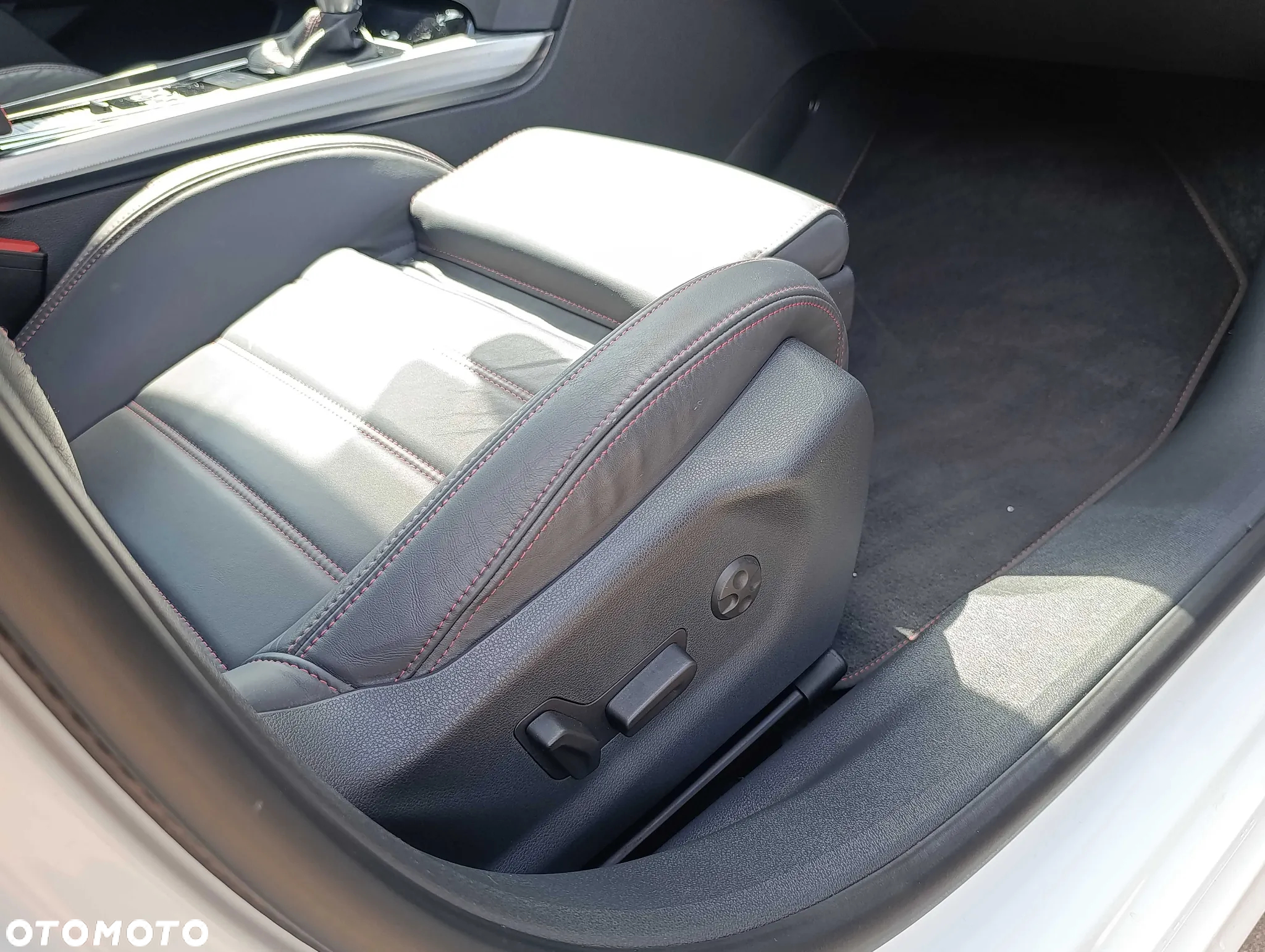 Peugeot 508 BlueHDi 180 EAT6 Stop&Start GT - 19