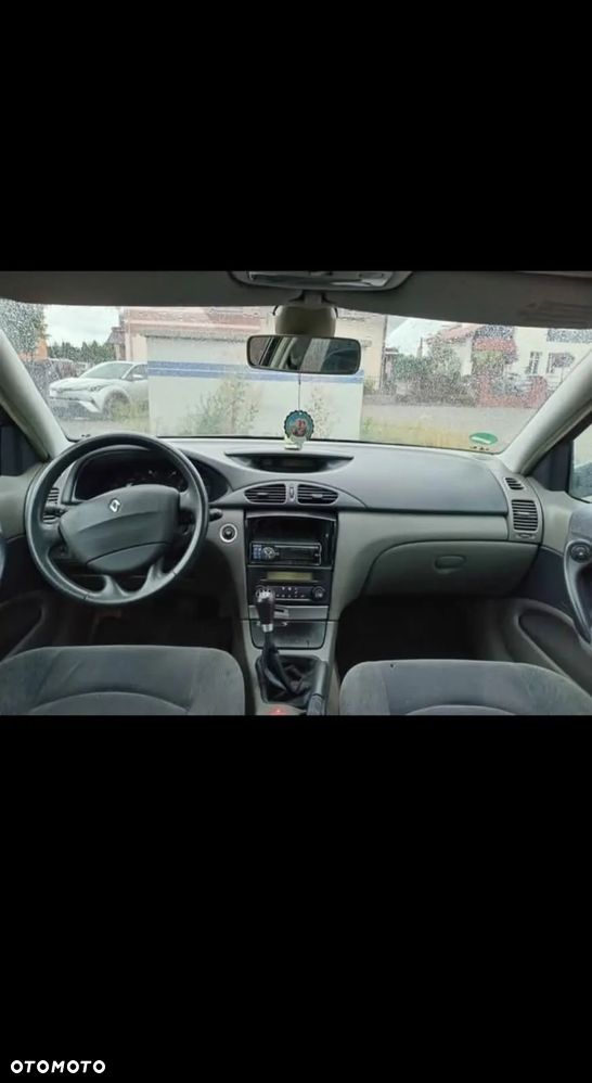 Renault Laguna - 9