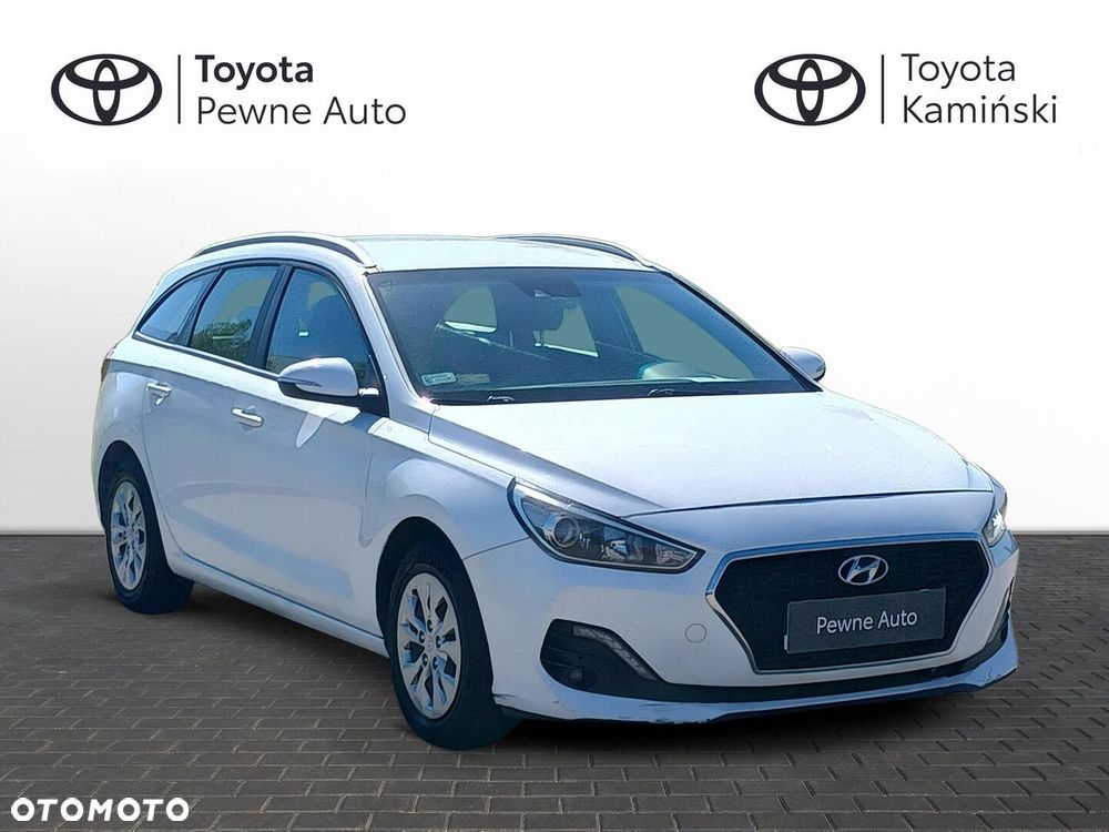 Hyundai i30 1.6 D Classic + - 7