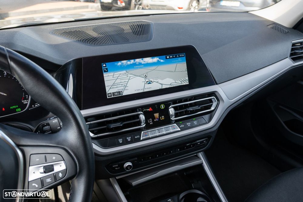 BMW 330 e Corporate Edition Auto - 19