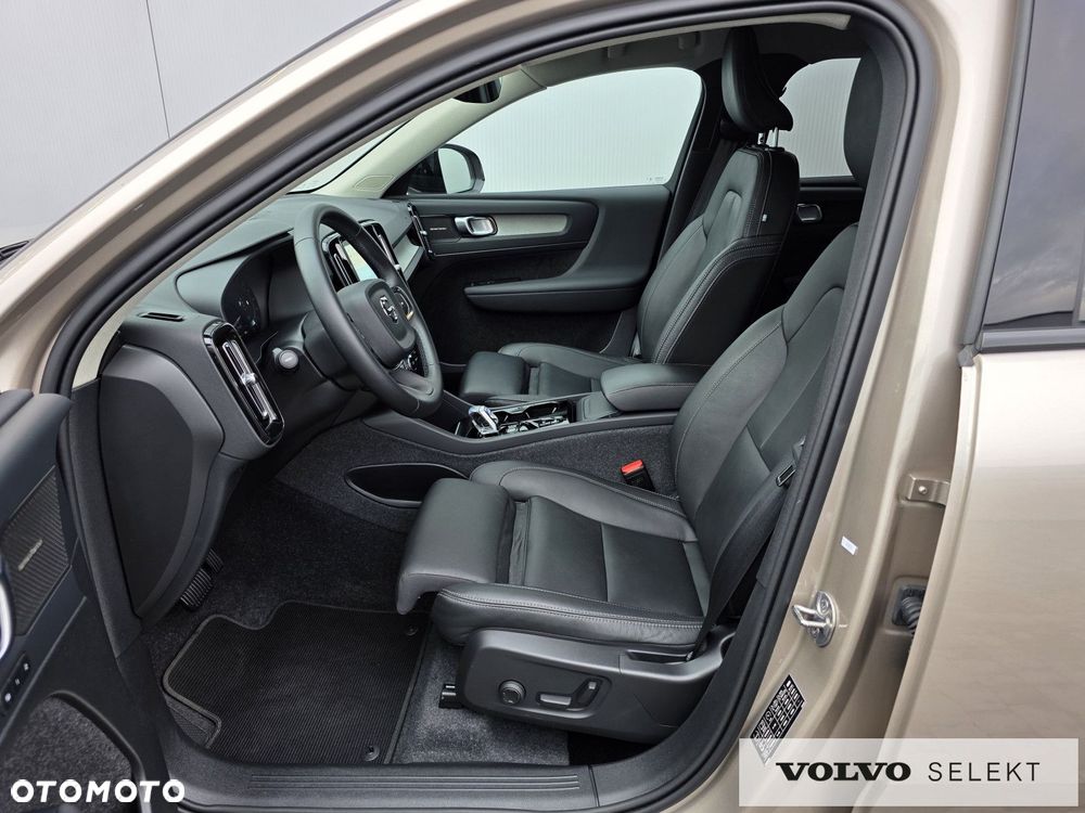 Volvo XC 40 - 11