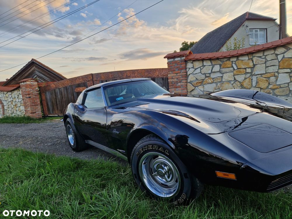 Chevrolet Corvette - 2