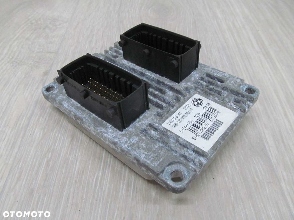 FIAT 500 GRANDE PUNTO 1.2 KOMPUTER STEROWNIK 51793104 6160109807 5SF3.M1 - 3