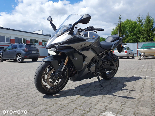 Suzuki GSX