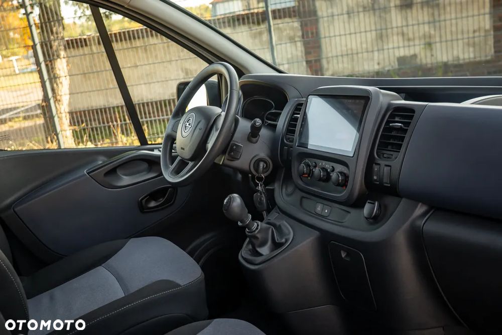 Opel Vivaro 1.6 D (CDTI) L2H1 - 17
