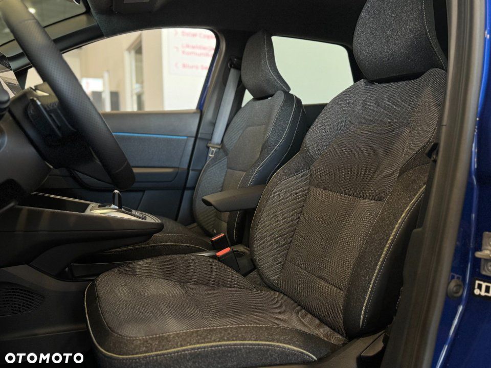 Mitsubishi Grandis - 8