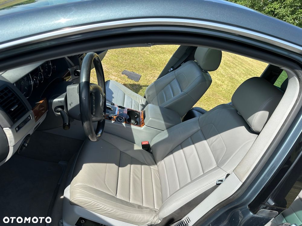 Volkswagen Touareg 3.0 V6 TDI DPF Tiptr - 9