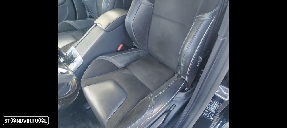 Volvo V60 2.0 D3 R-Design Momentum - 5