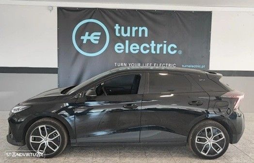 MG MG4 4 EV 77kWh Premium - 1