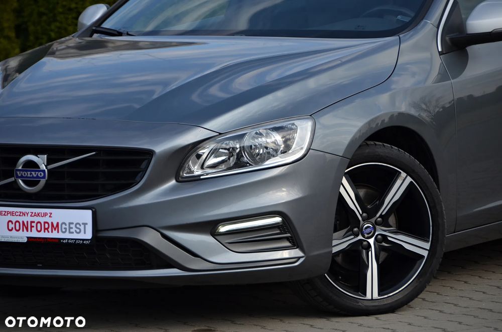 Volvo V60 D2 Drive-E R-Design Momentum - 12