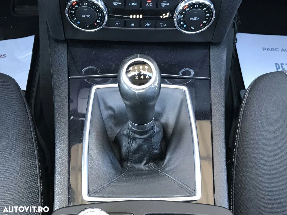 Mercedes-Benz C 200 CDI DPF (BlueEFFICIENCY) - 33