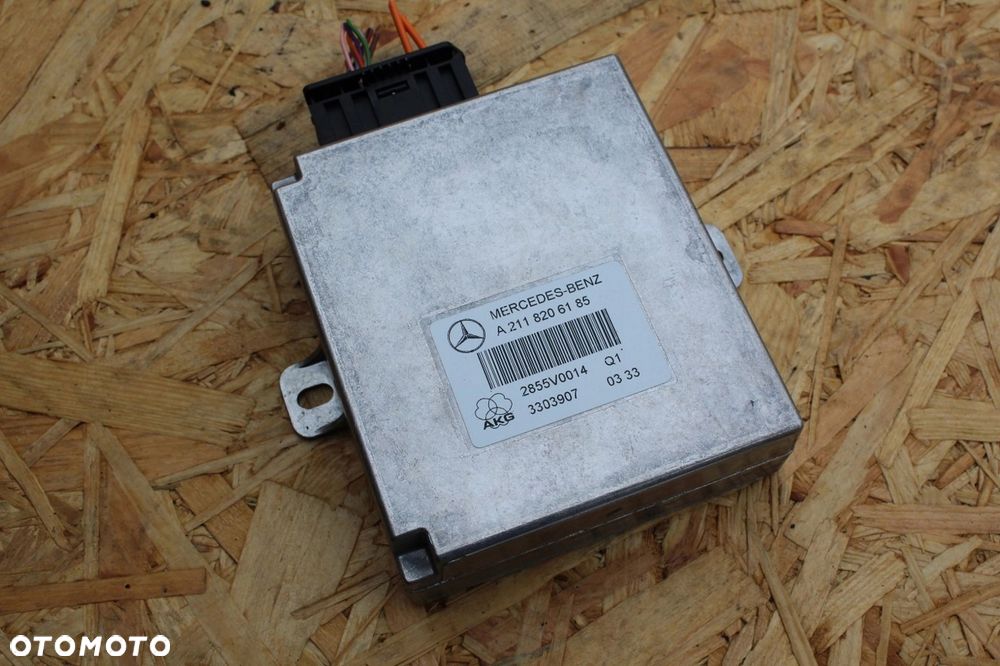 Moduł sterownik telefonu mercedes w211 2118206185 - 1