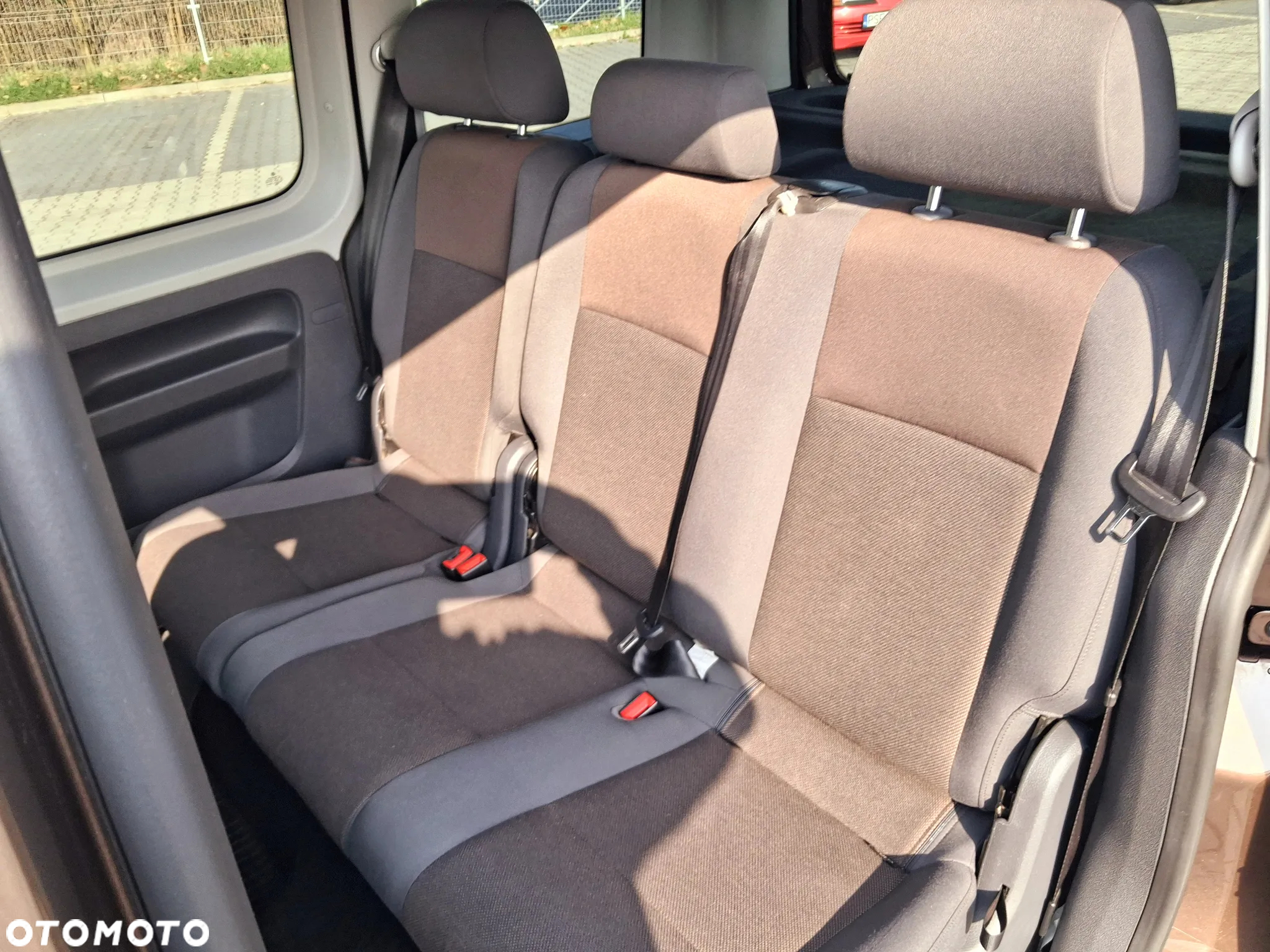 Volkswagen Caddy 1.6 TDI Trendline Mixt - 4
