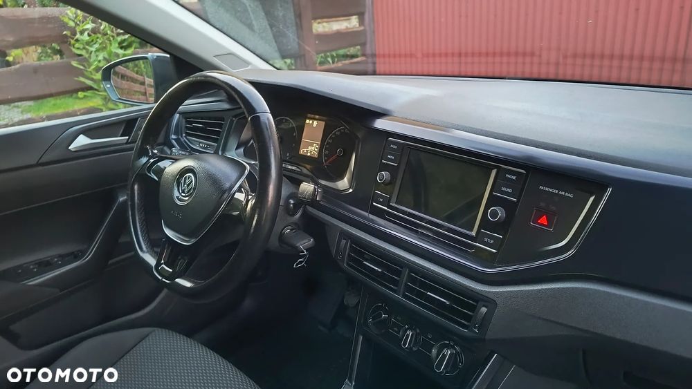 Volkswagen Polo - 23
