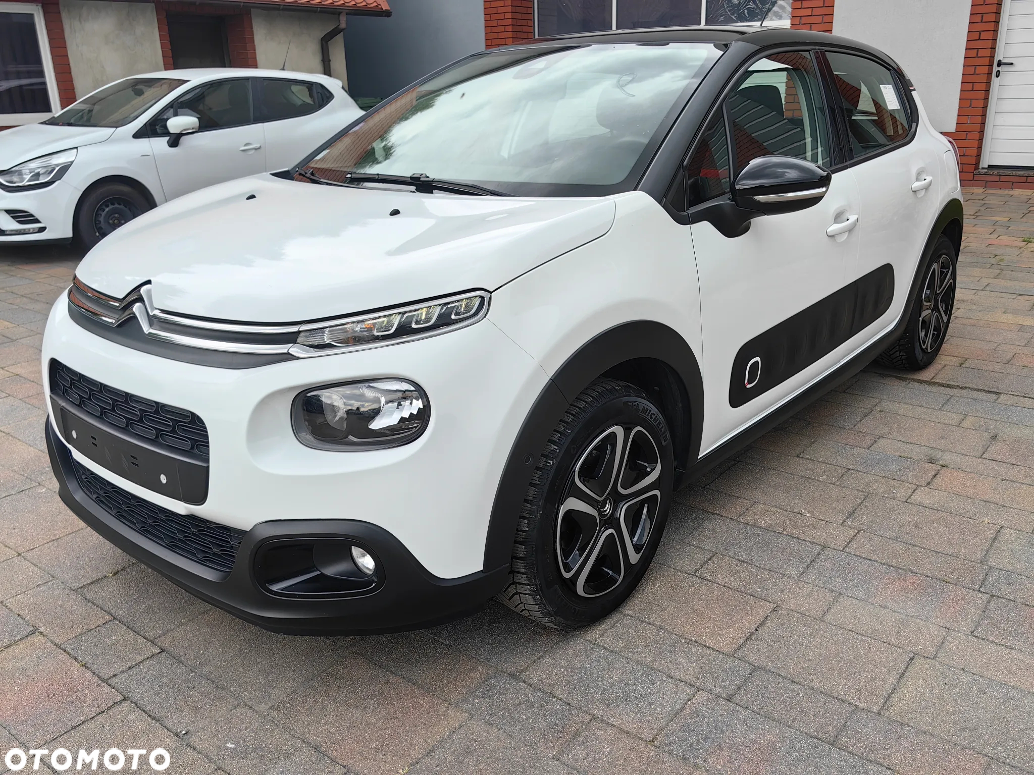 Citroën C3 Pure Tech 110 S&S EAT6 MAX - 7