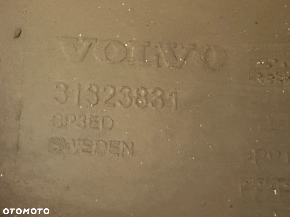 Zderzak przedni VOLVO V60 S60 I LIFT 13-17 31323831 - 17