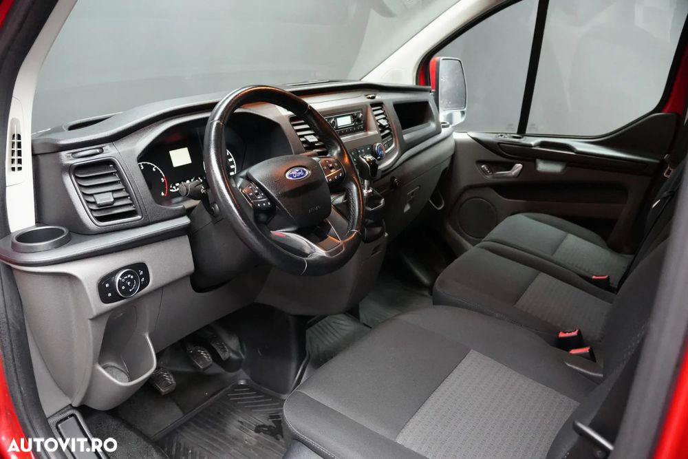 Ford TRANSIT CUSTOM - 6