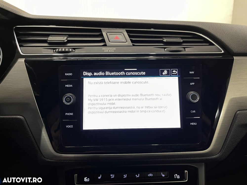 VOLKSWAGEN Touran 2022 — imagine 16