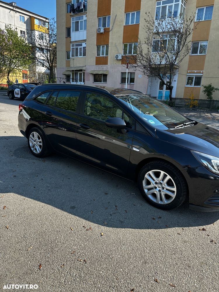 Opel Astra 1.6 CDTI ECOTEC Selection - 3