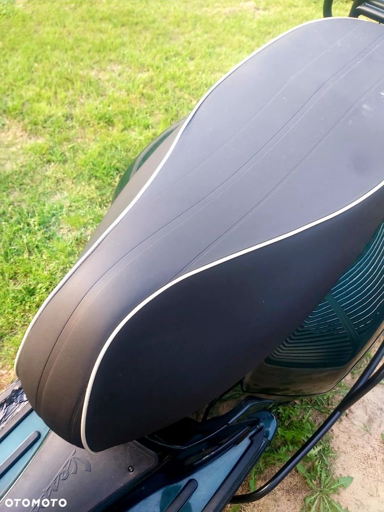 Piaggio Vespa - 20