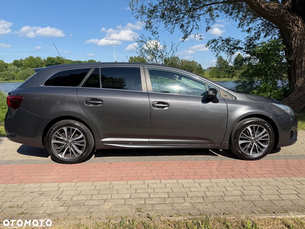 Toyota Avensis Touring Sports 1.8 Multidrive S Edition S+ - 2