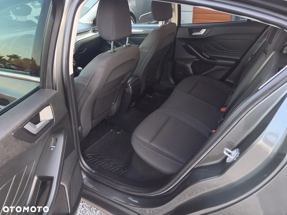 Ford Focus 1.5 EcoBlue STart-Stopp-System TITANIUM - 20