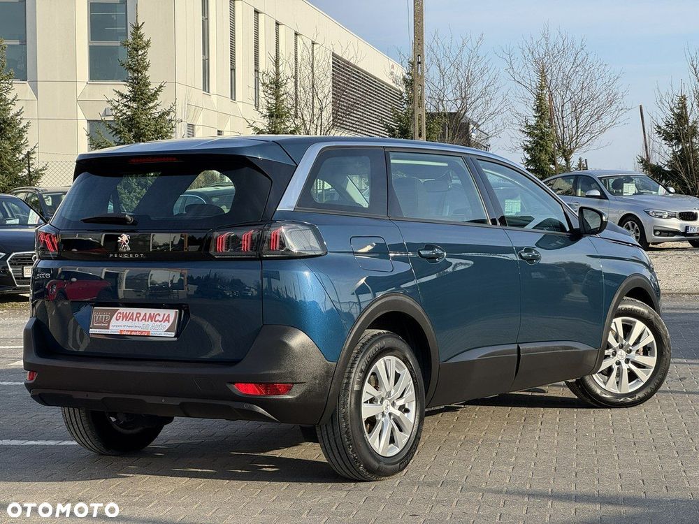 Peugeot 5008 - 9
