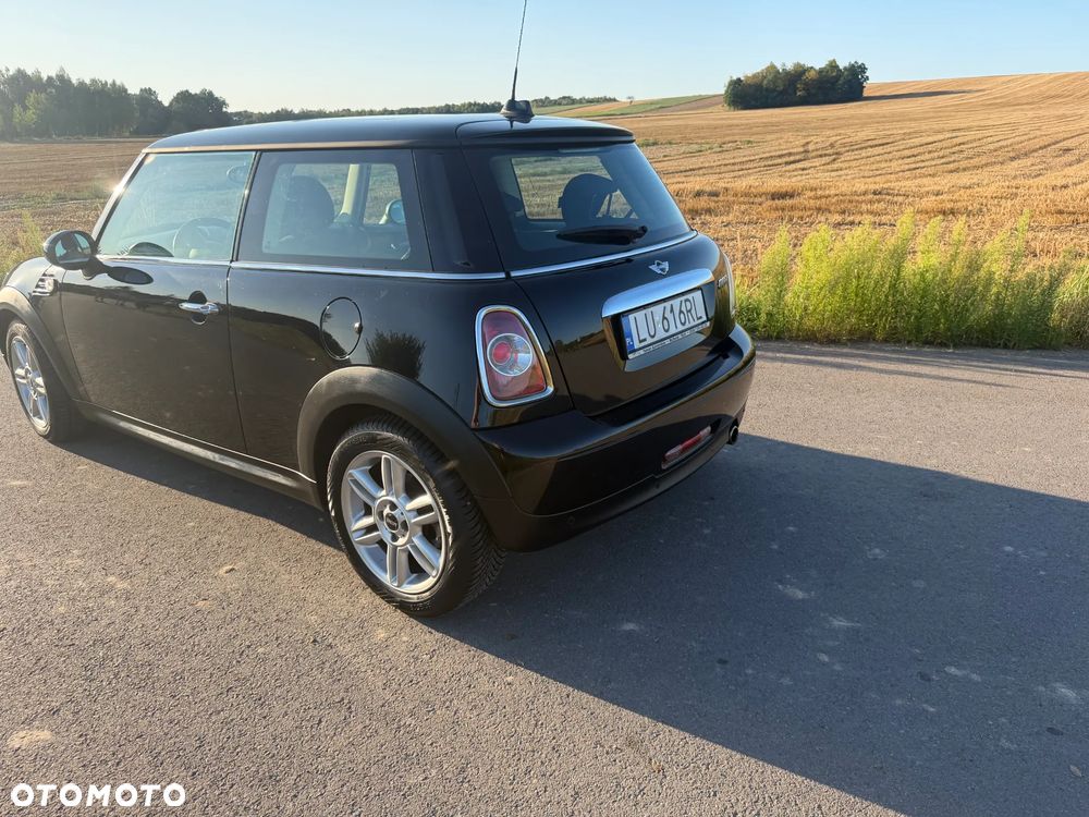 MINI Cooper 50 Mayfair - 22