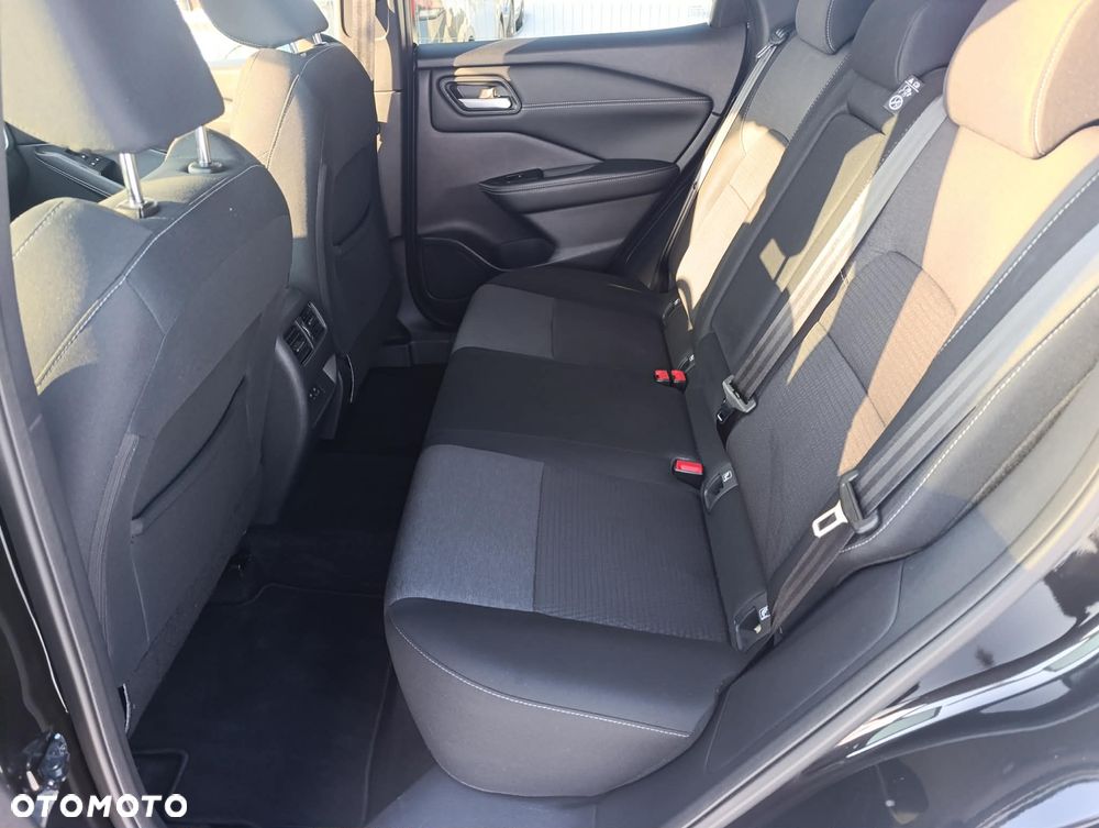 Nissan Qashqai 1.3 DIG-T MHEV N-Connecta Xtronic - 10