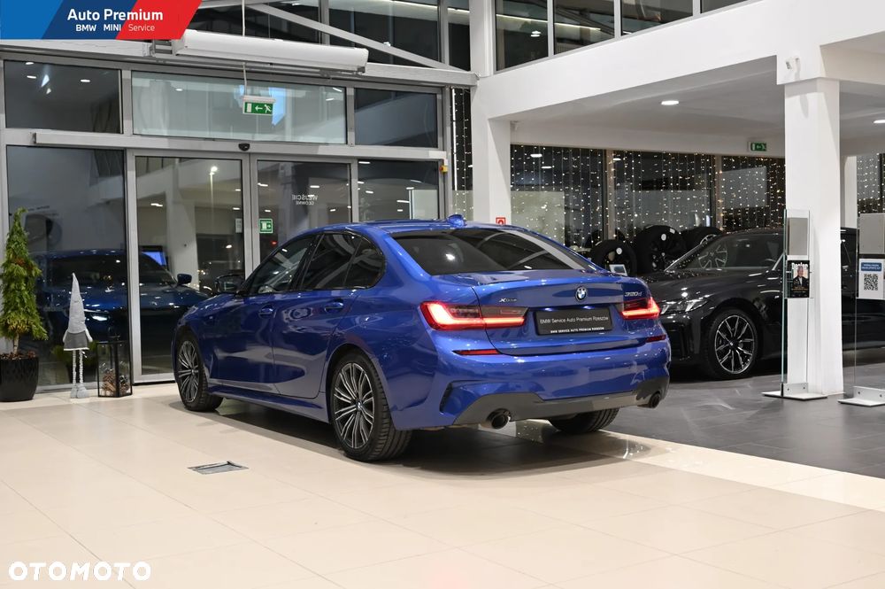 BMW Seria 3 320d xDrive - 19