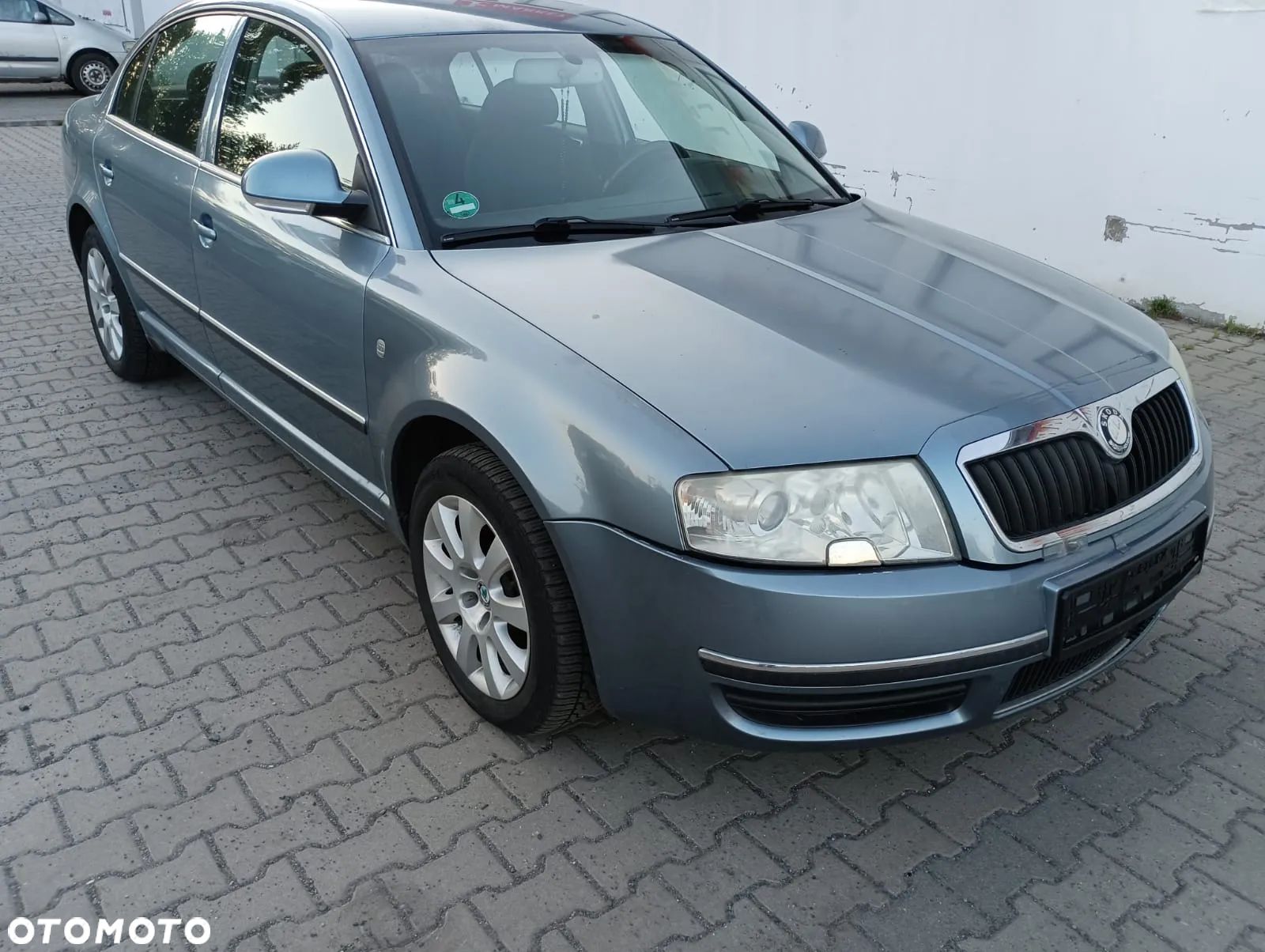 Skoda Superb 2.0 - 1