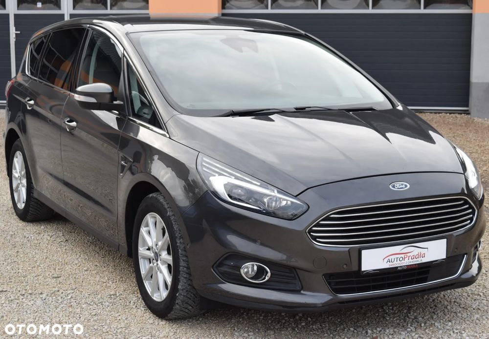 Ford S-Max 2.0 TDCi Titanium PowerShift - 40
