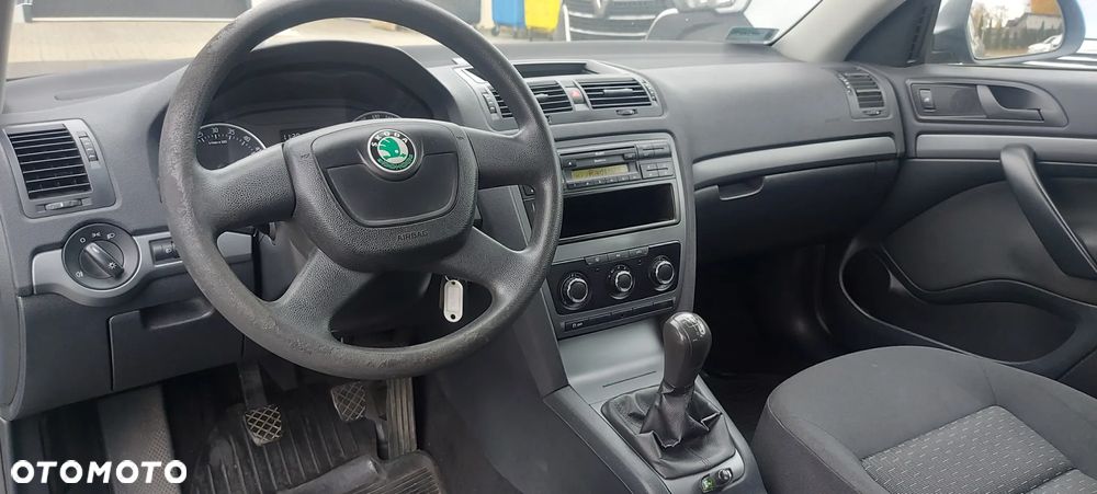 Skoda Octavia - 10