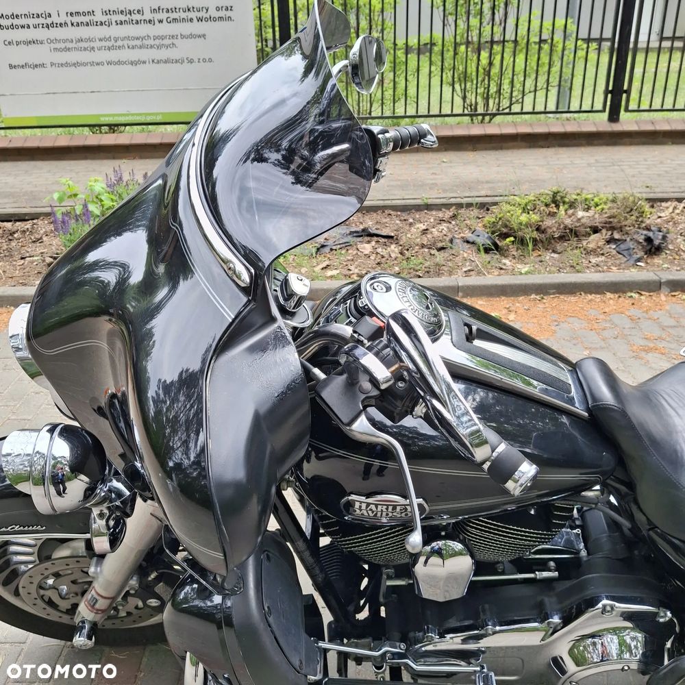 Harley-Davidson FLHT Electra Glide Standard - 7