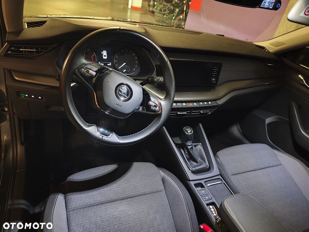 Skoda Octavia 1.5 TSI ACT Ambition - 14
