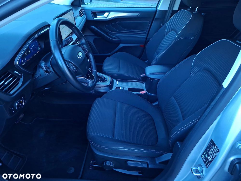 Ford Focus 1.0 EcoBoost mHEV Titanium X - 12