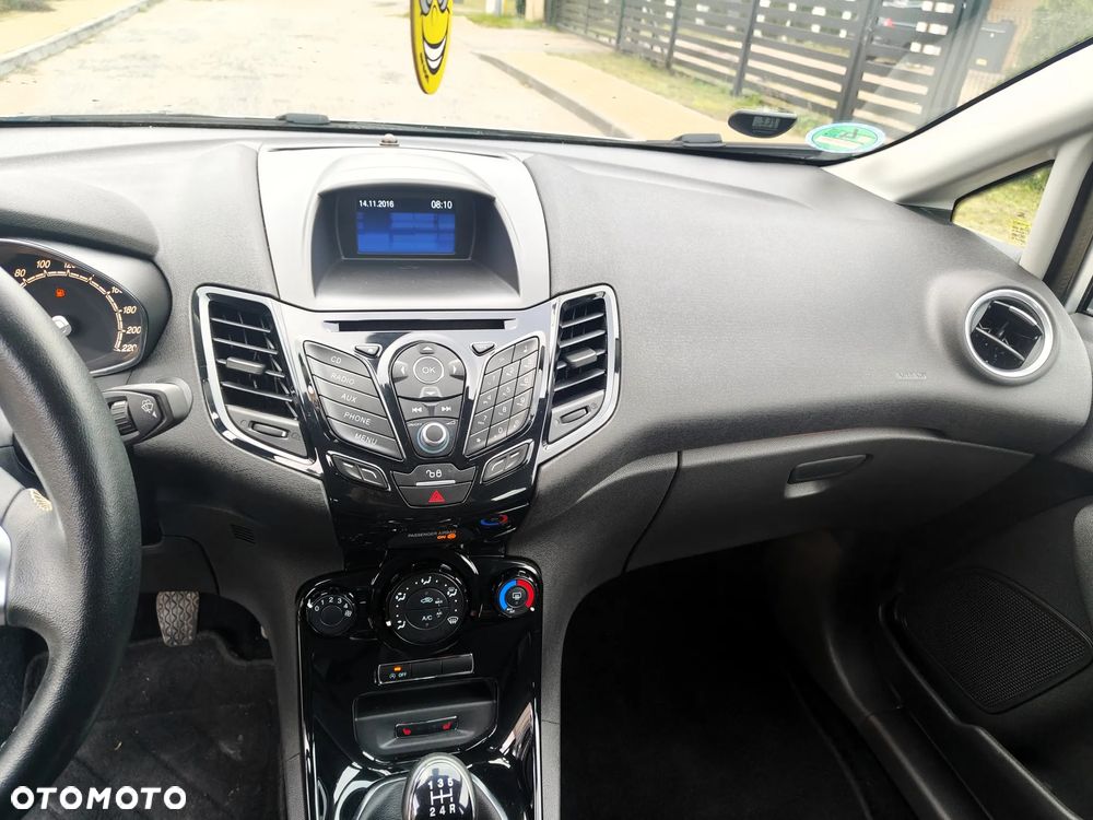 Ford Fiesta 1.0 Silver X Plus 2 - 28