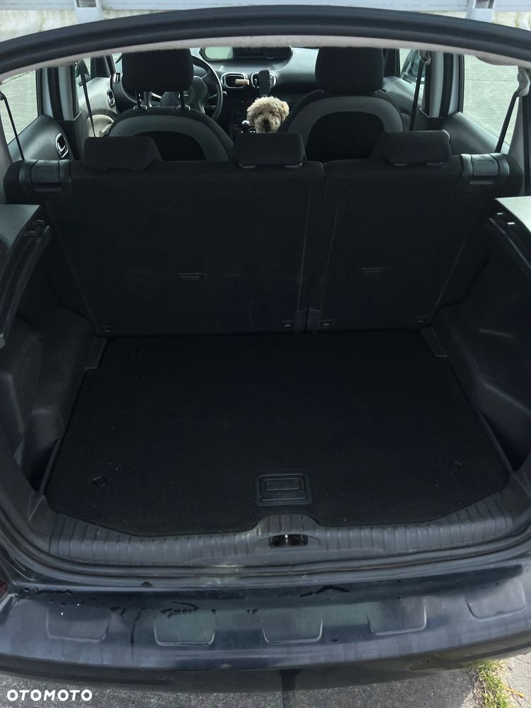 Citroën C3 Picasso 1.4i Attraction - 19