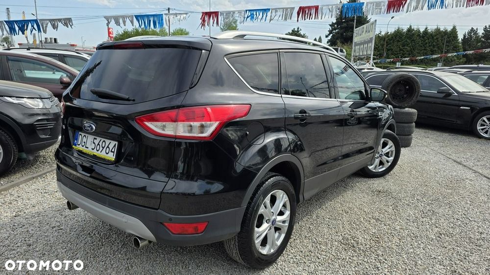 Ford Kuga - 10